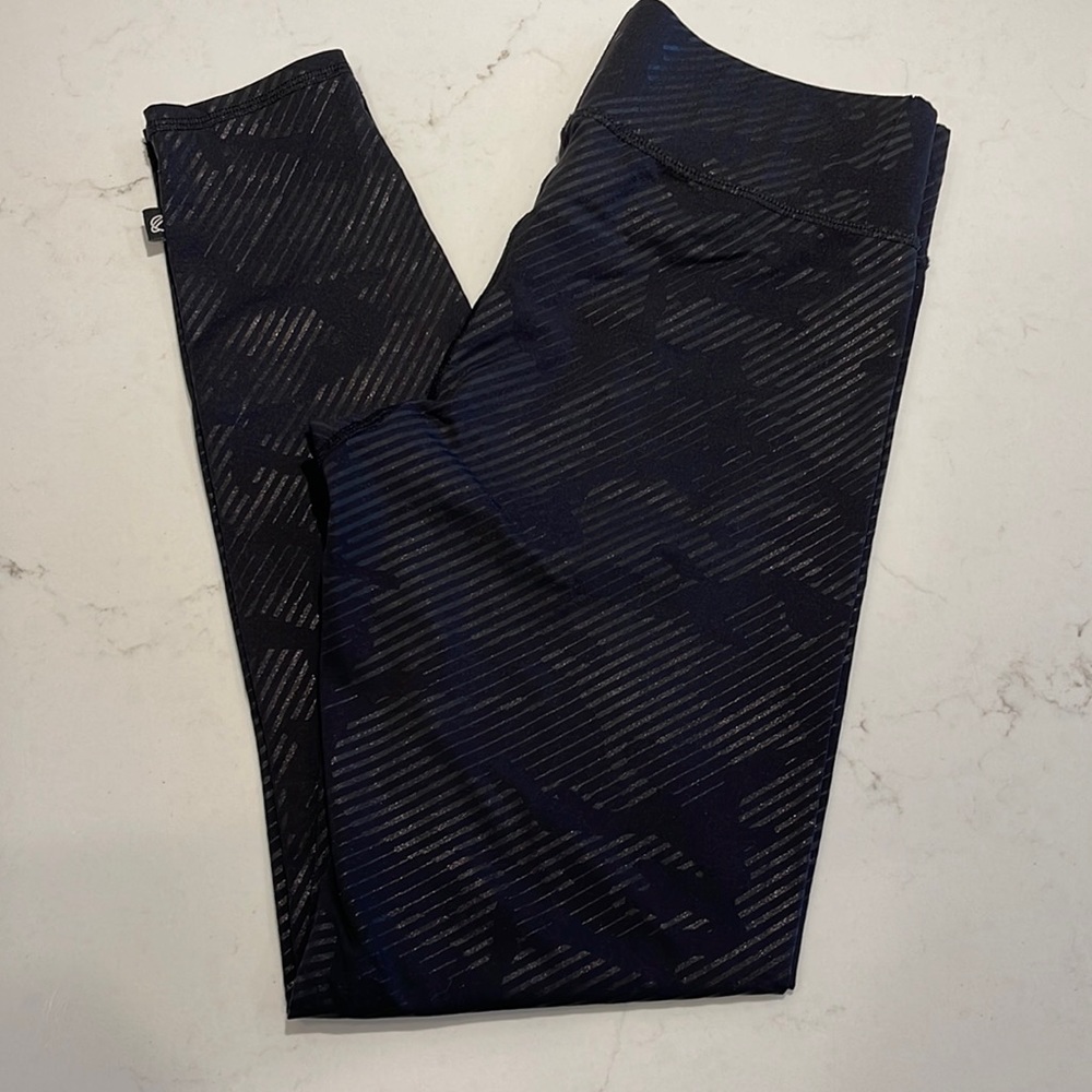 TEREZ stripe black camo leggings